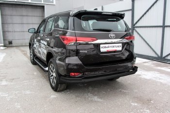 13 749 р. Защита заднего бампера Slitkoff (Ø 76+42, двойная, уголки) Toyota Fortuner AN160 дорестайлинг (2015-2020) (Сталь с полимерным покрытием. Цвет: черный)  с доставкой в г. Омск. Увеличить фотографию 1