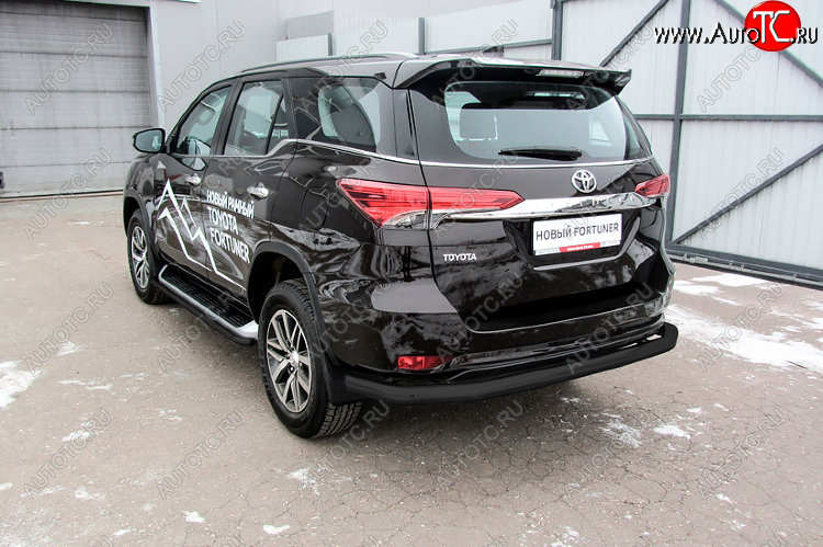 8 799 р. Защита заднего бампера Slitkoff (Ø 76 мм, длинная) Toyota Fortuner AN160 дорестайлинг (2015-2020) (Сталь с полимерным покрытием. Цвет: черный)  с доставкой в г. Омск