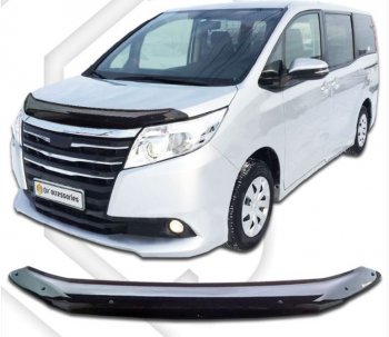 1 839 р. Дефлектор капота CA-Plastiс  Toyota Noah  3 (2014-2017) дорестайлинг (Classic черный, Без надписи)  с доставкой в г. Омск. Увеличить фотографию 1