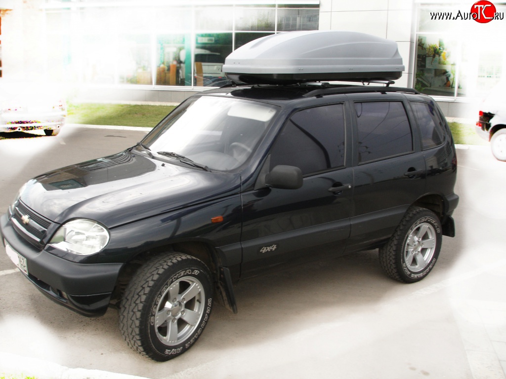 3 299 р. Рейлинги Лидер-премиум на автомобиль Chevrolet Niva 2123 рестайлинг (2009-2020) (Цвет: чёрный)  с доставкой в г. Омск