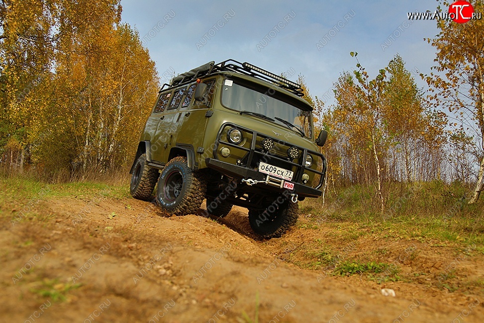 27 649 р. Бампер передний РИФ (силовой)  Уаз Буханка  452 (1965-2024) 2206 микроавтобус (С защитной дугой, без внутренних усилителей)  с доставкой в г. Омск