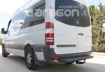 12 299 р. Фаркоп Aragon. (шар S)  Mercedes-Benz Sprinter ( W906,  W910) (2006-2024), Volkswagen Crafter  1 (2006-2017)  с доставкой в г. Омск. Увеличить фотографию 1