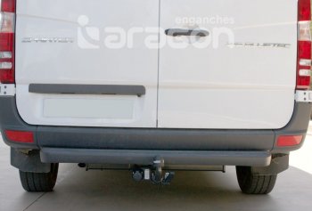 12 299 р. Фаркоп Aragon. (шар S)  Mercedes-Benz Sprinter ( W906,  W910) (2006-2024), Volkswagen Crafter  1 (2006-2017)  с доставкой в г. Омск. Увеличить фотографию 7