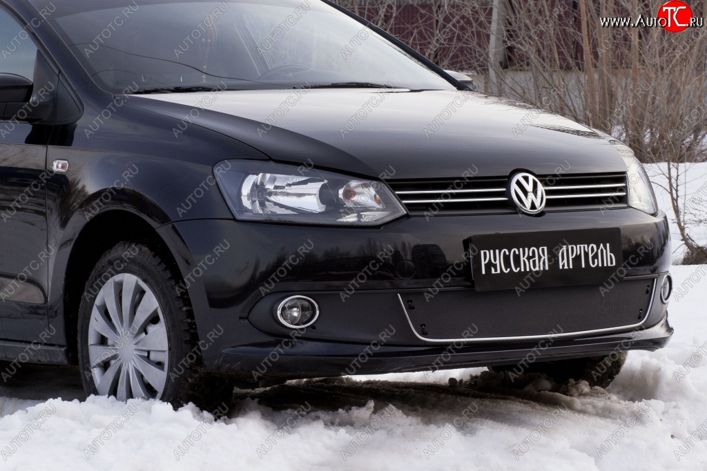 999 р. Зимняя заглушка решетки переднего бампера РА (Highline) Volkswagen Polo 5 хэтчбек дорестайлинг (2009-2015)  с доставкой в г. Омск