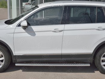 31 649 р. Пороги труба 120х60 овал с проступью Russtal Volkswagen Tiguan Mk2 дорестайлинг (2016-2020)  с доставкой в г. Омск. Увеличить фотографию 2